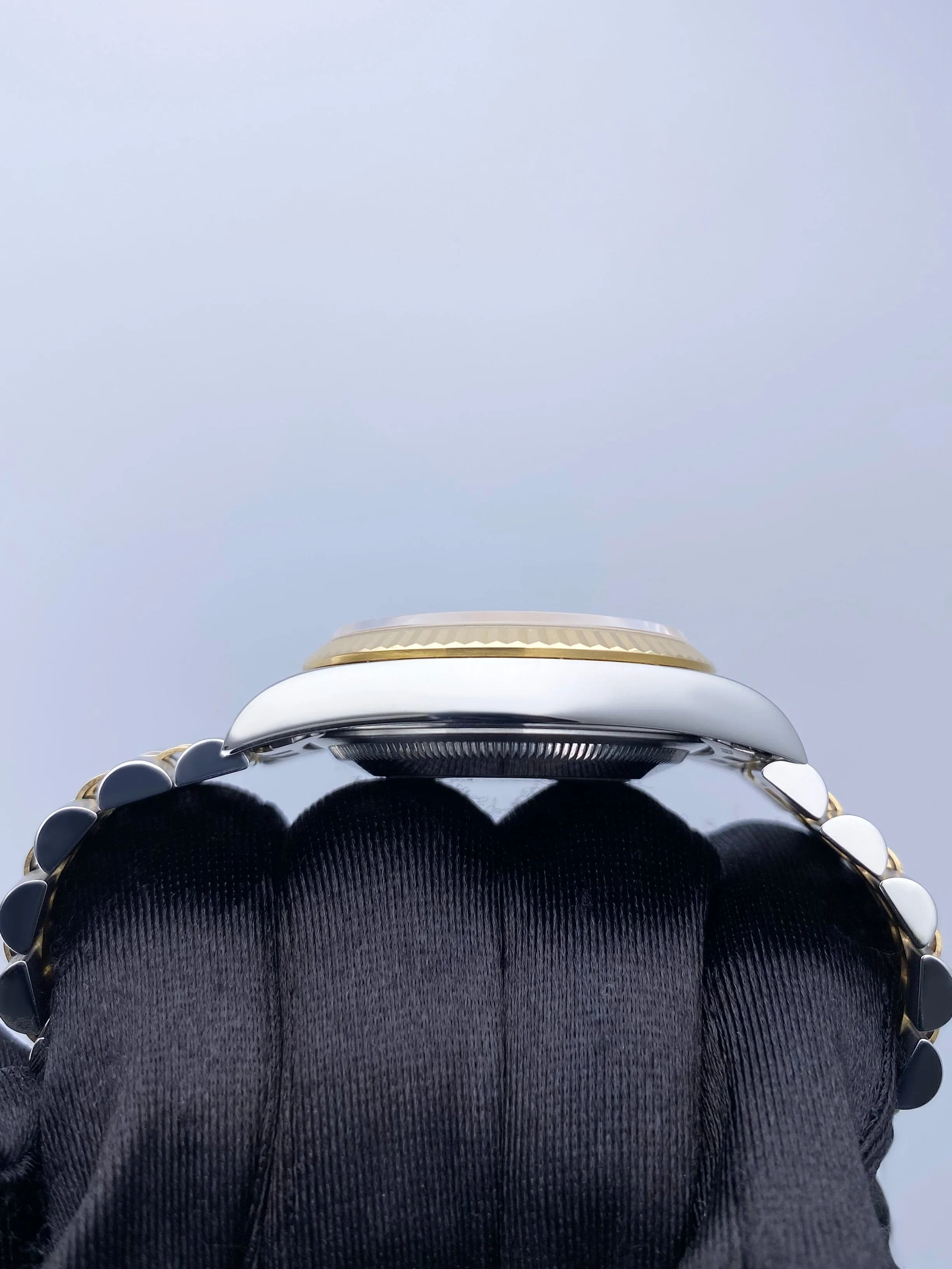 Rolex Datejust 16233 Diamond Dial Mens Watch