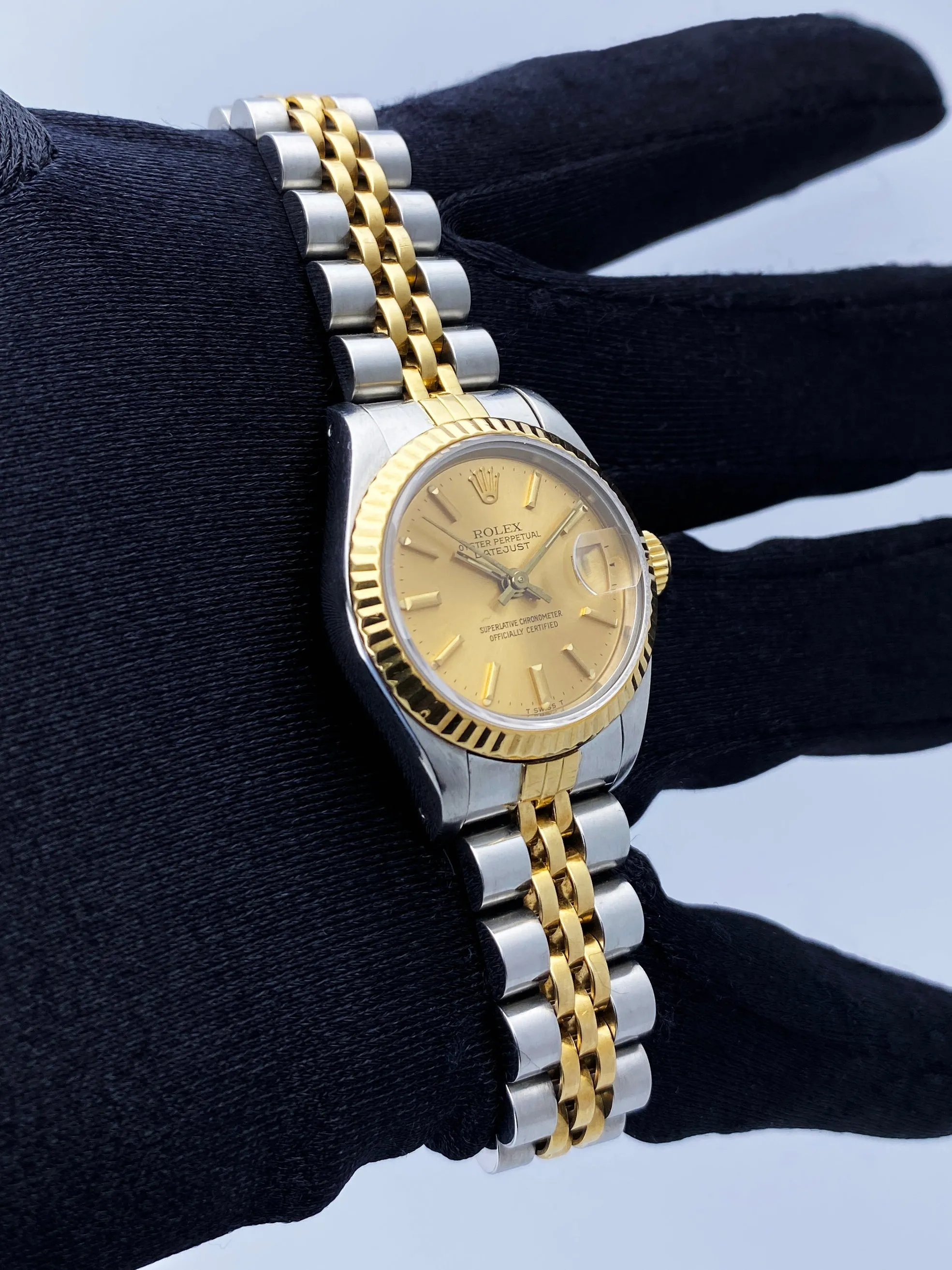 Rolex Datejust 69173 Champagne Dial Ladies Watch Box Papers