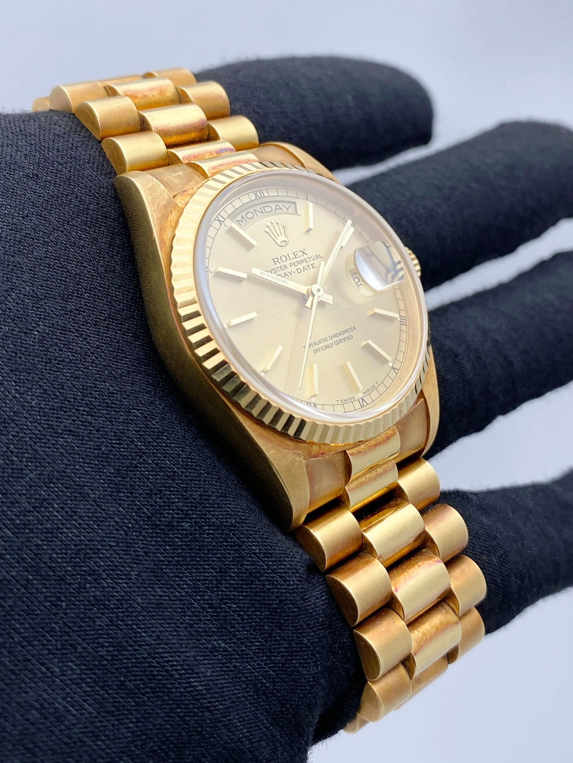 Rolex Day Date 18238 18K Yellow Gold Mens Watch Papers