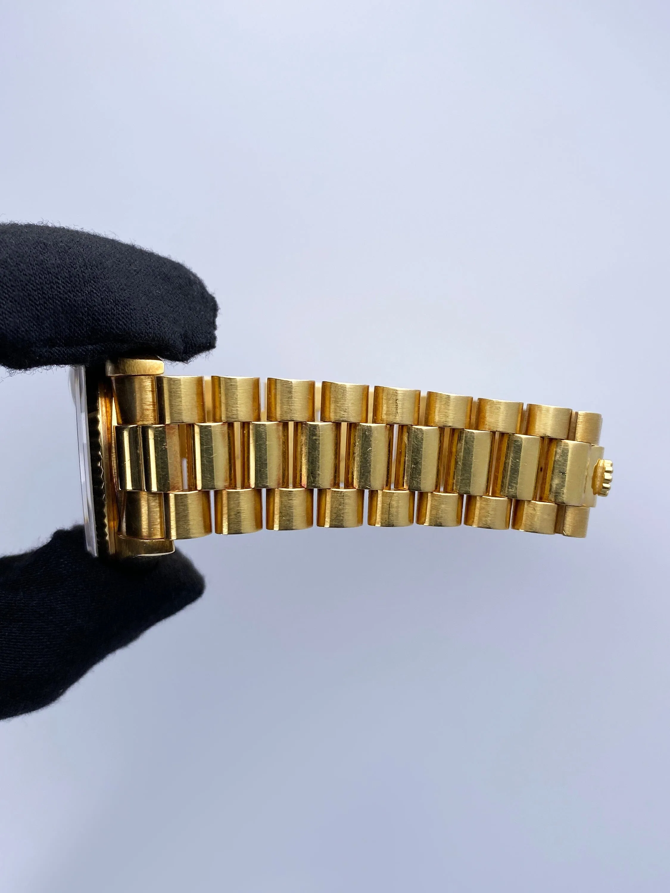 Rolex Day Date 18238 Ruby Diamond Dial Mens Watch