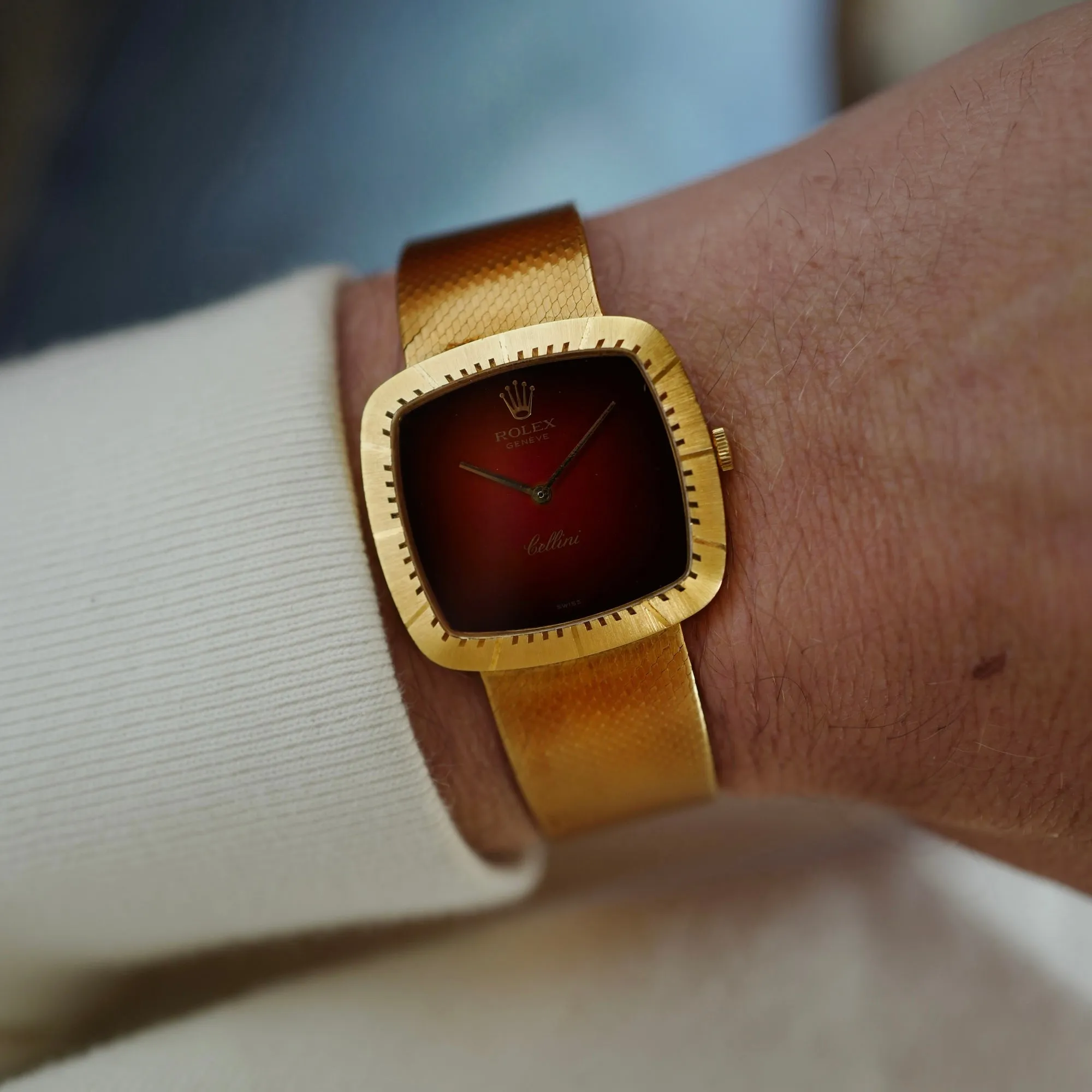 Rolex Yellow Gold Cellini Bracelet Watch Ref. 4320 with Red Vignette Dial (New Arrival)