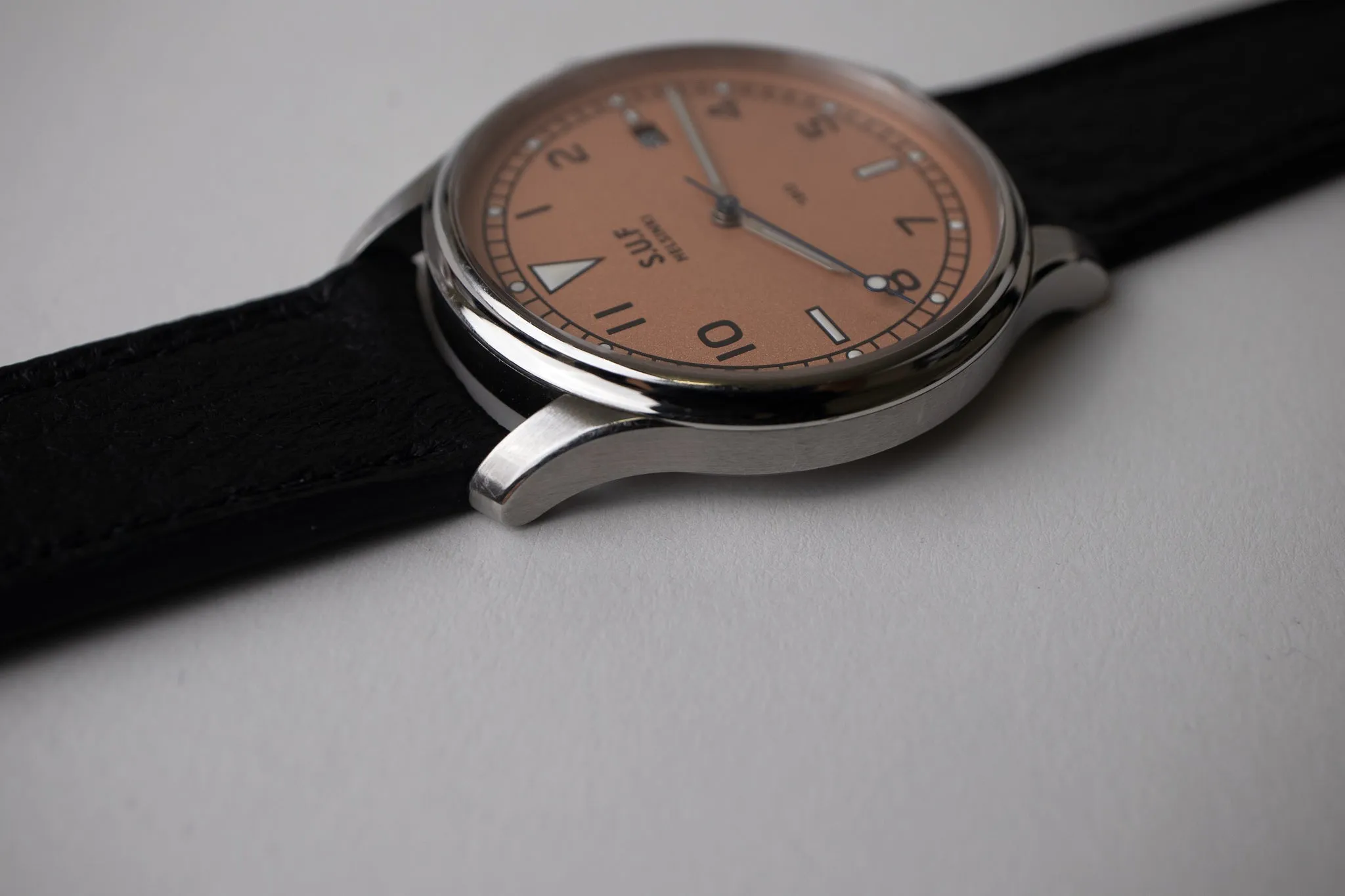 SUF Helsinki 180 Frosted Salmon Dial