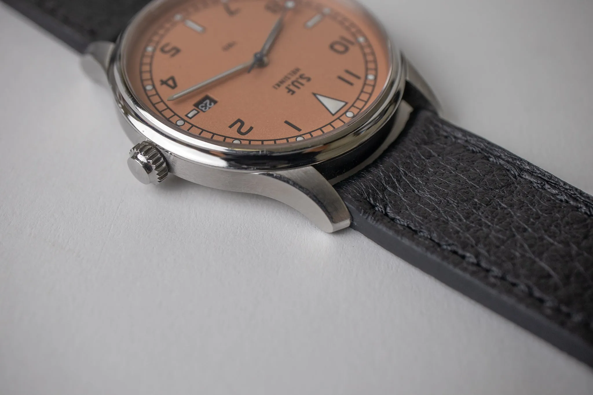SUF Helsinki 180 Frosted Salmon Dial