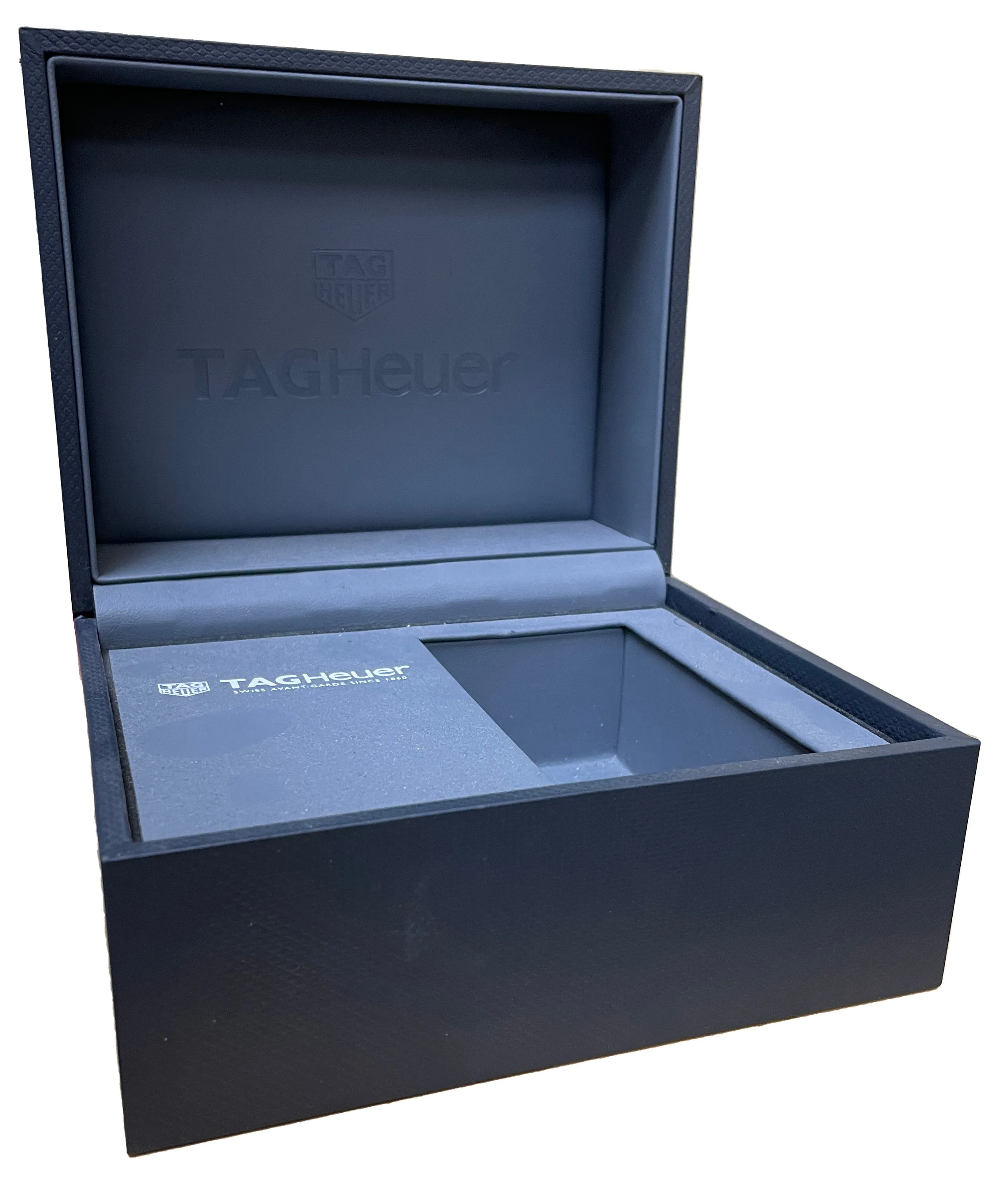 TAG Heuer Professional 2000 White Stainless Steel 39mm Quartz Date Watch WN1111