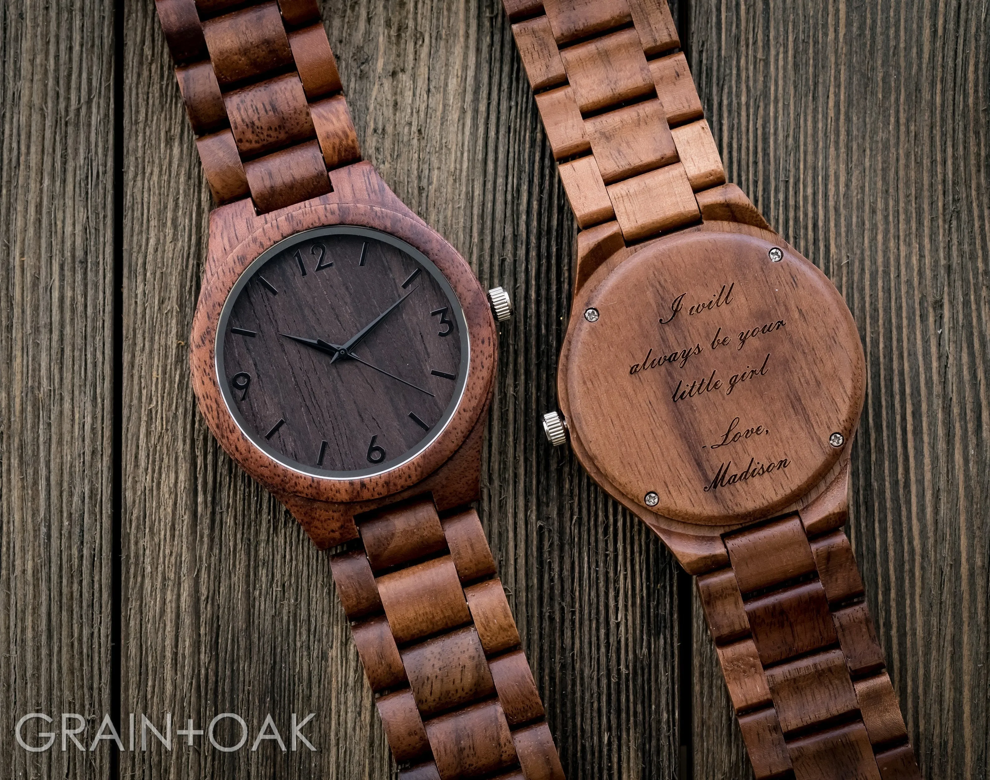 The Oliver Walnut | Set of 8