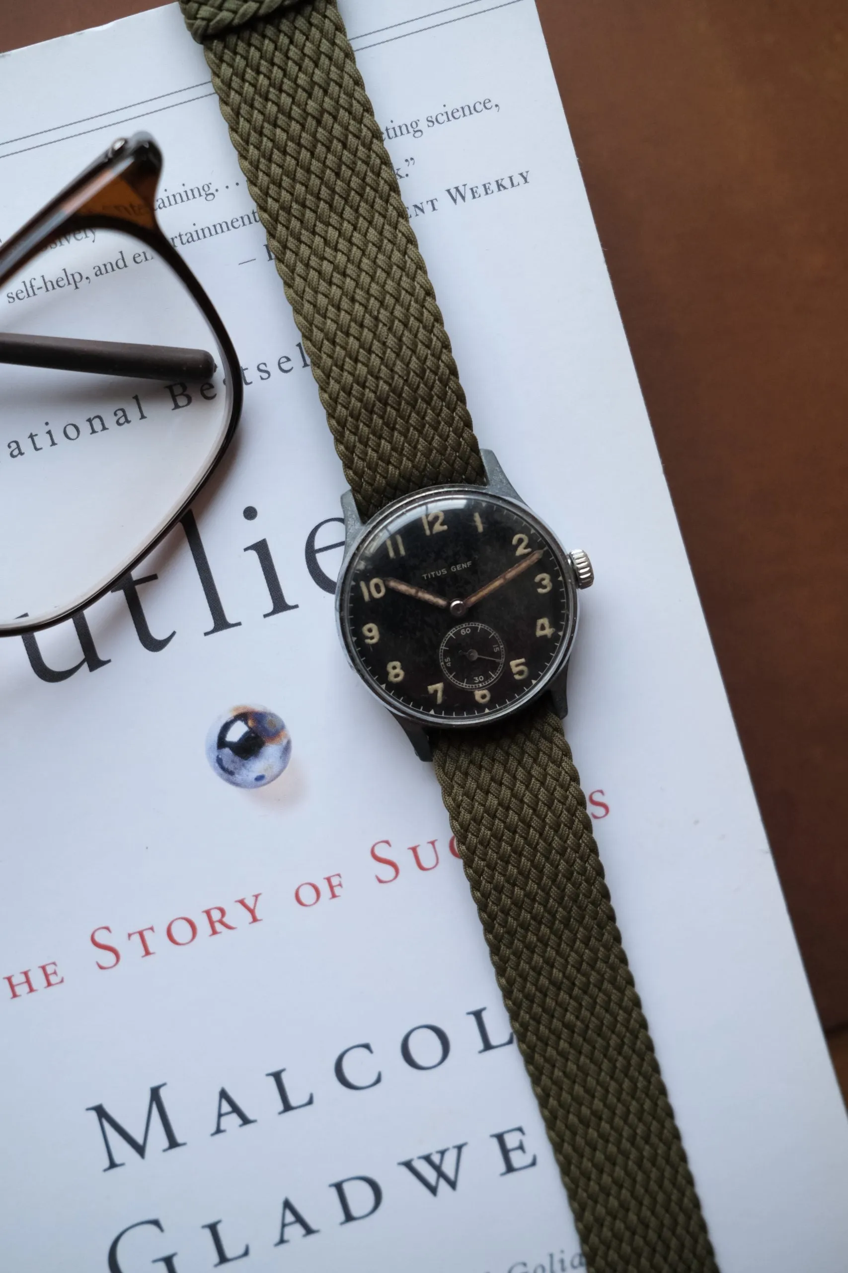 Titus Genf D DH - WK2 WWII