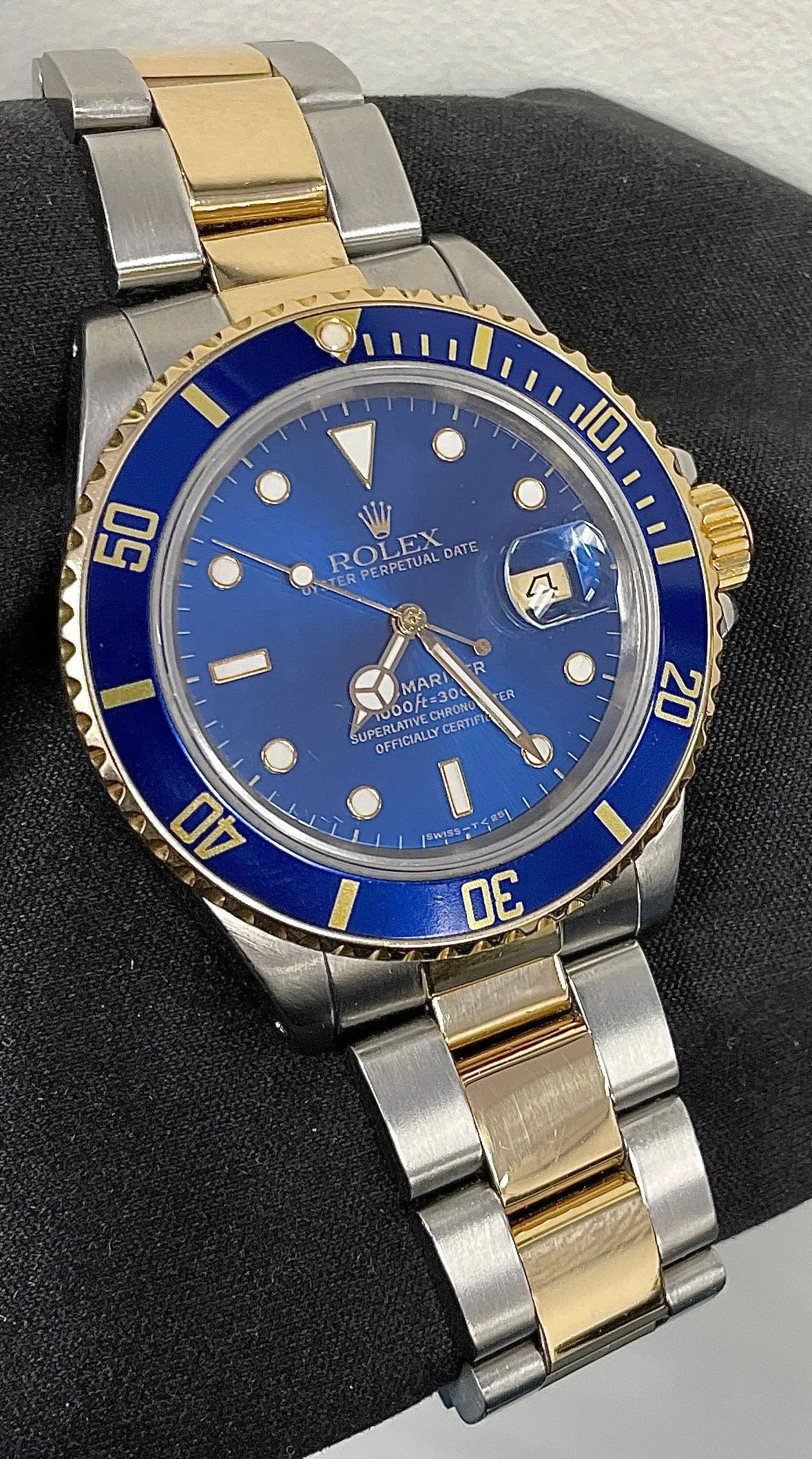 Vintage 1987 Rolex Submariner 16803 Two-Tone 18K Gold Stainless Blue 40mm Dive