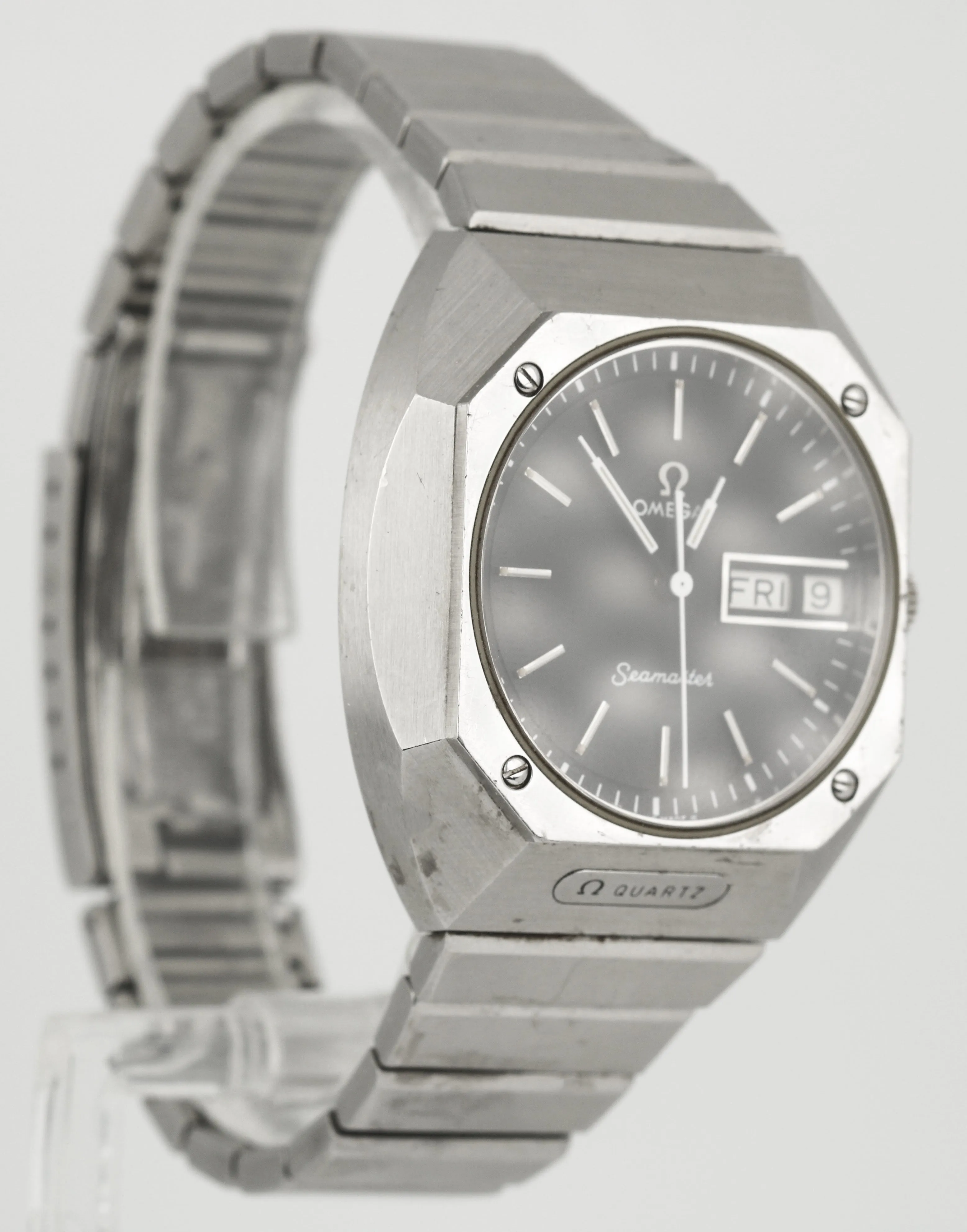 Vintage UNPOLISHED Omega Seamaster Mariner 1 Stainless Steel Quartz ST 396.0840