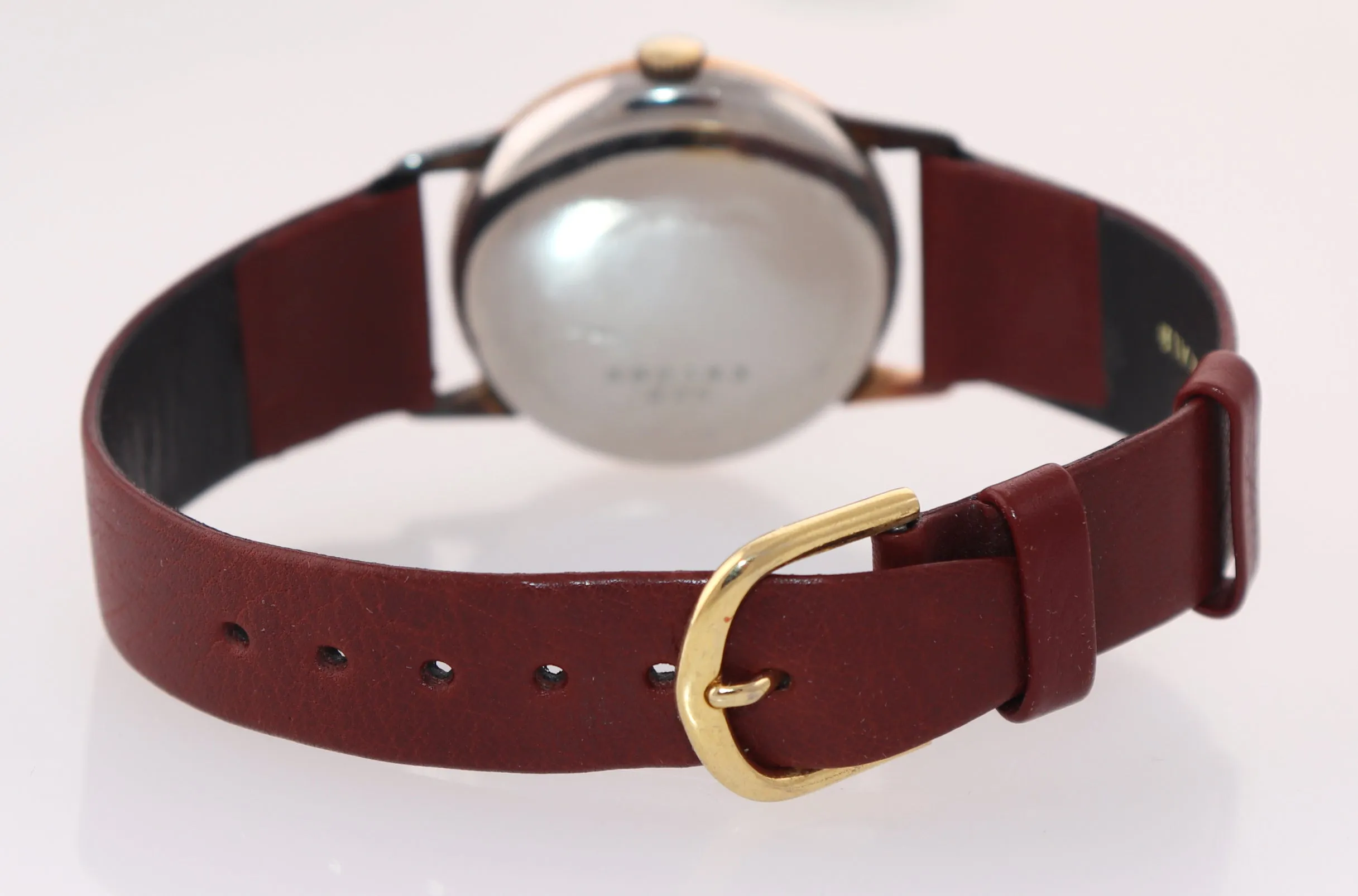 VTG Tudor 826 Manual Wind Up Red Steel Gold Tone 33mm Watch