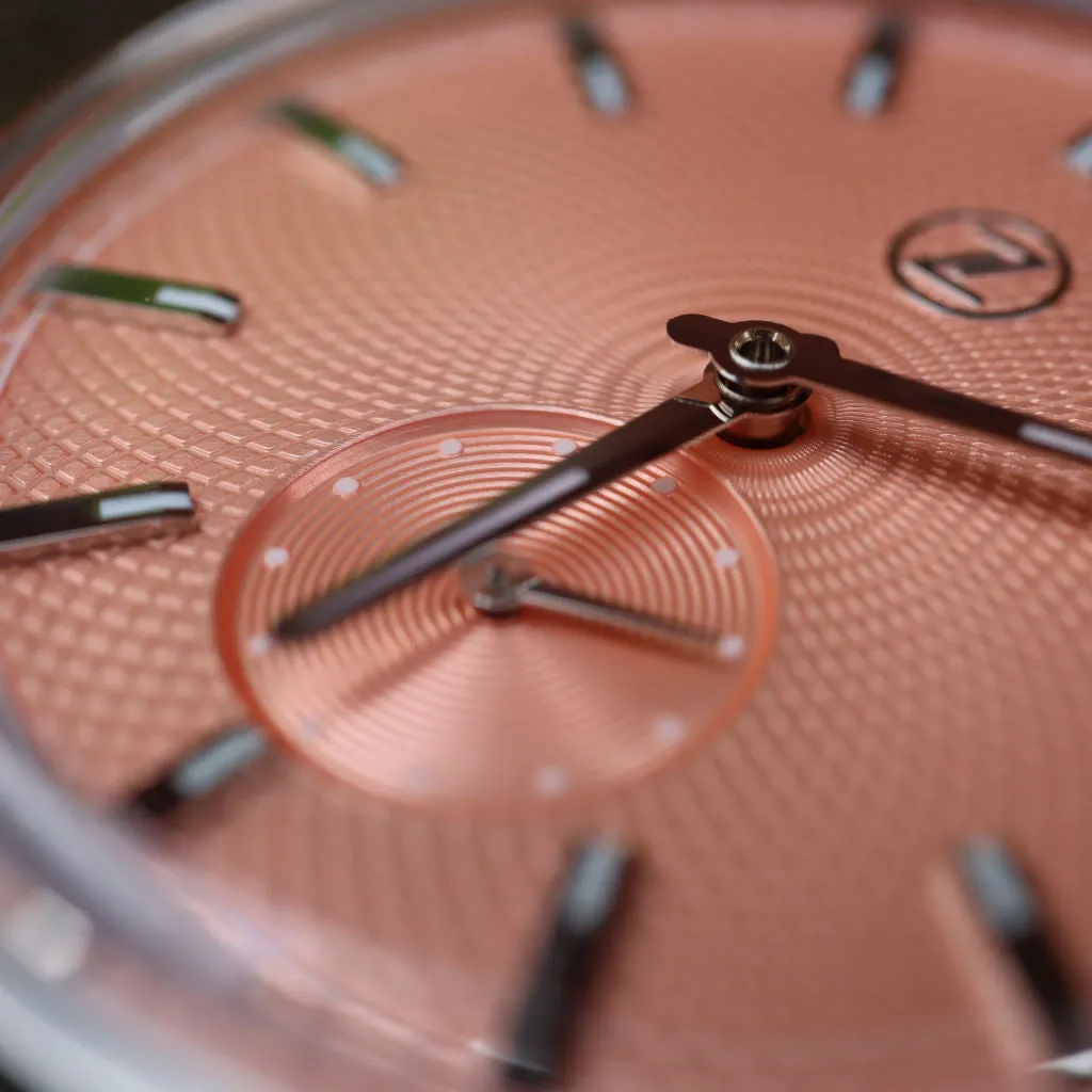 Zelos Nova Salmon - Swiss&nbsp;ETA&nbsp;7001 Top&nbsp;Grade&nbsp;Mvmt LE